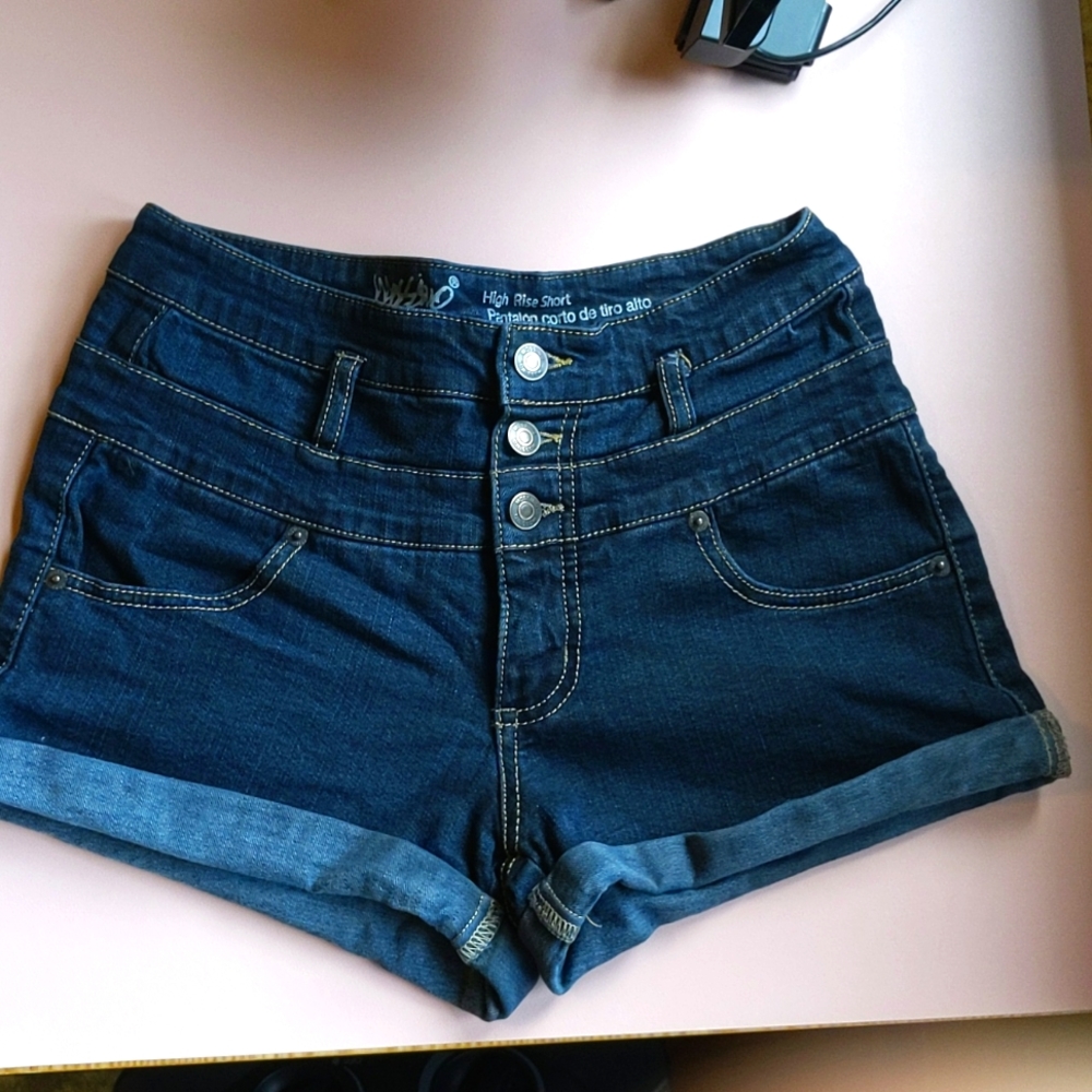 High rise cuffed denim shorts